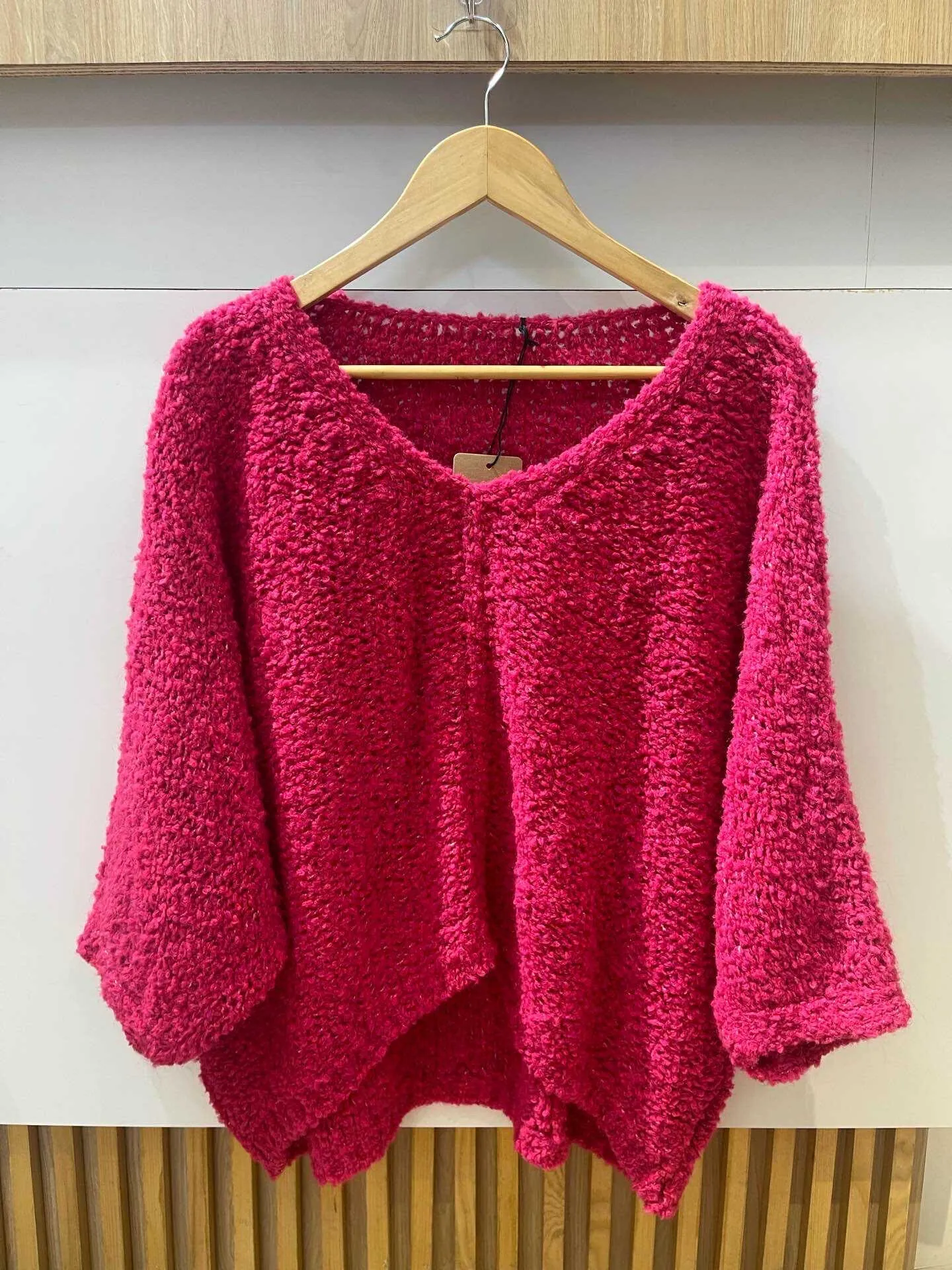 Loop-Pullover mit V-Ausschnitt, Wolle, Alpaka