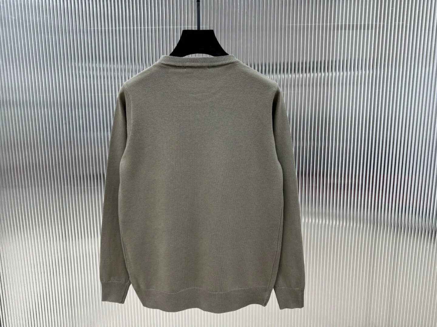 Pullover mit V-Ausschnitt (Kaschmir-Touch)