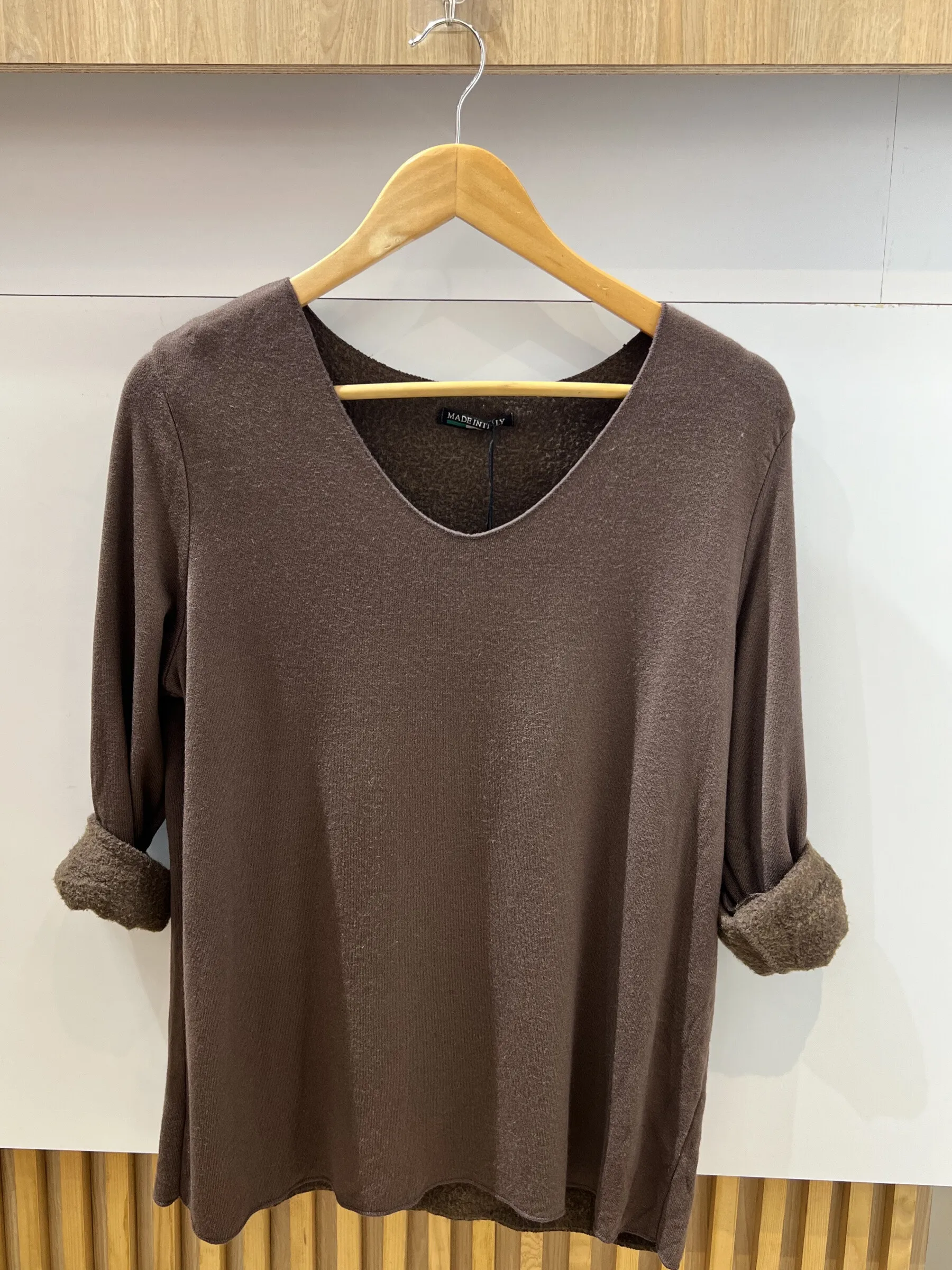 Pullover mit V-Ausschnitt und Fleece-Innenseite