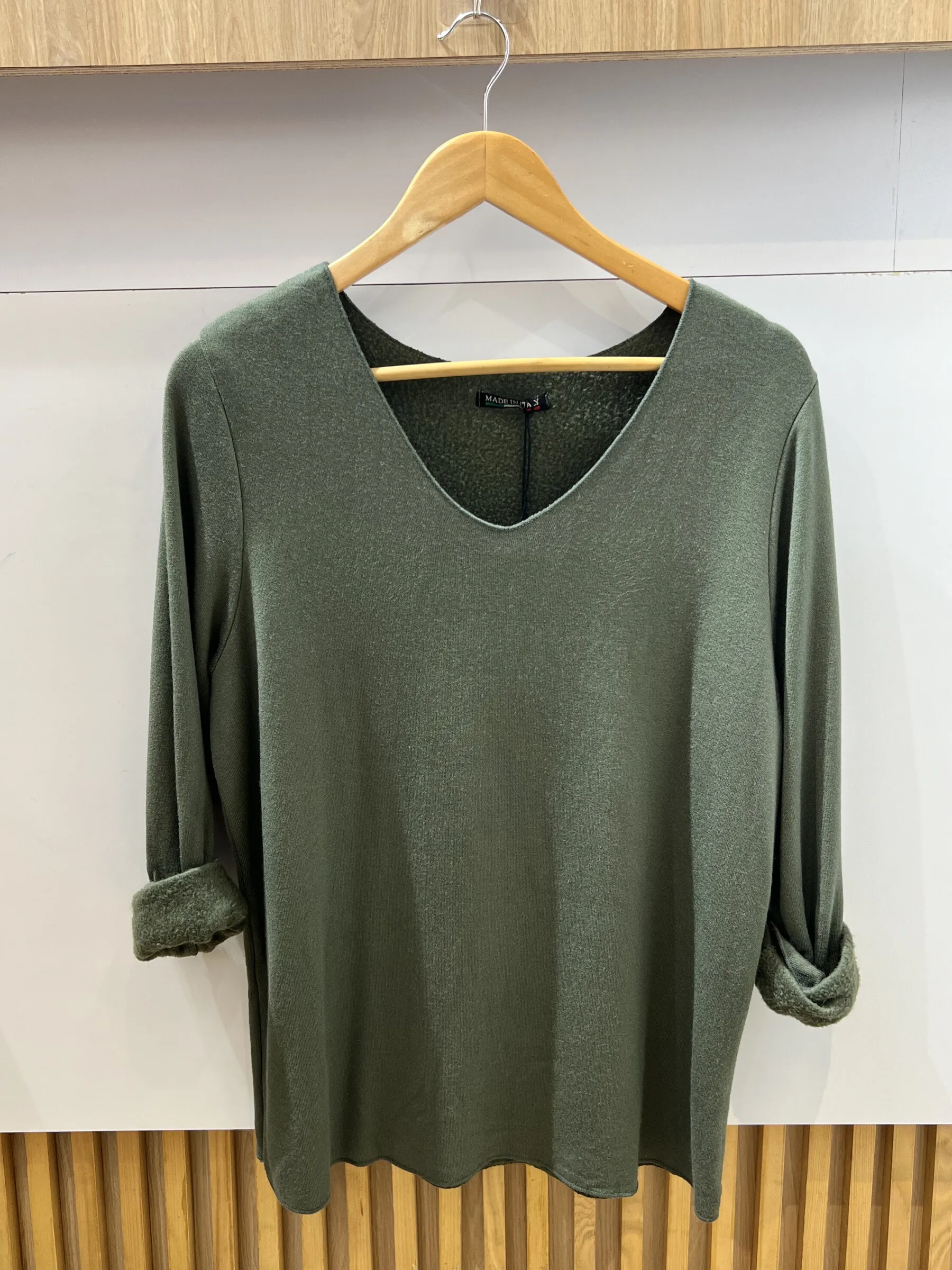 Pullover mit V-Ausschnitt und Fleece-Innenseite