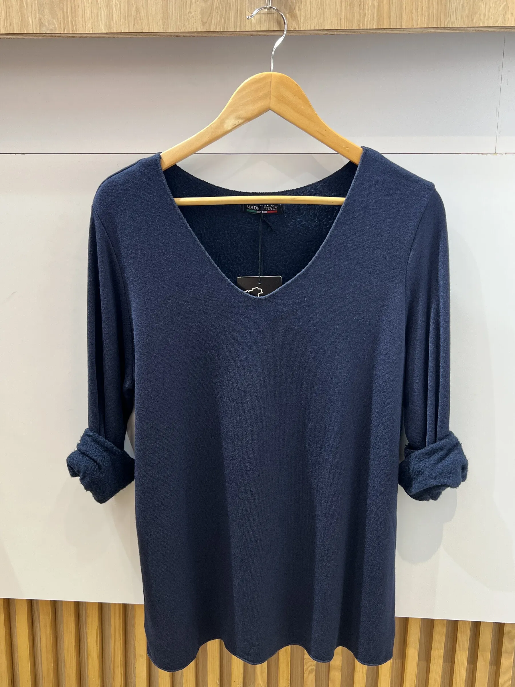 Pullover mit V-Ausschnitt und Fleece-Innenseite